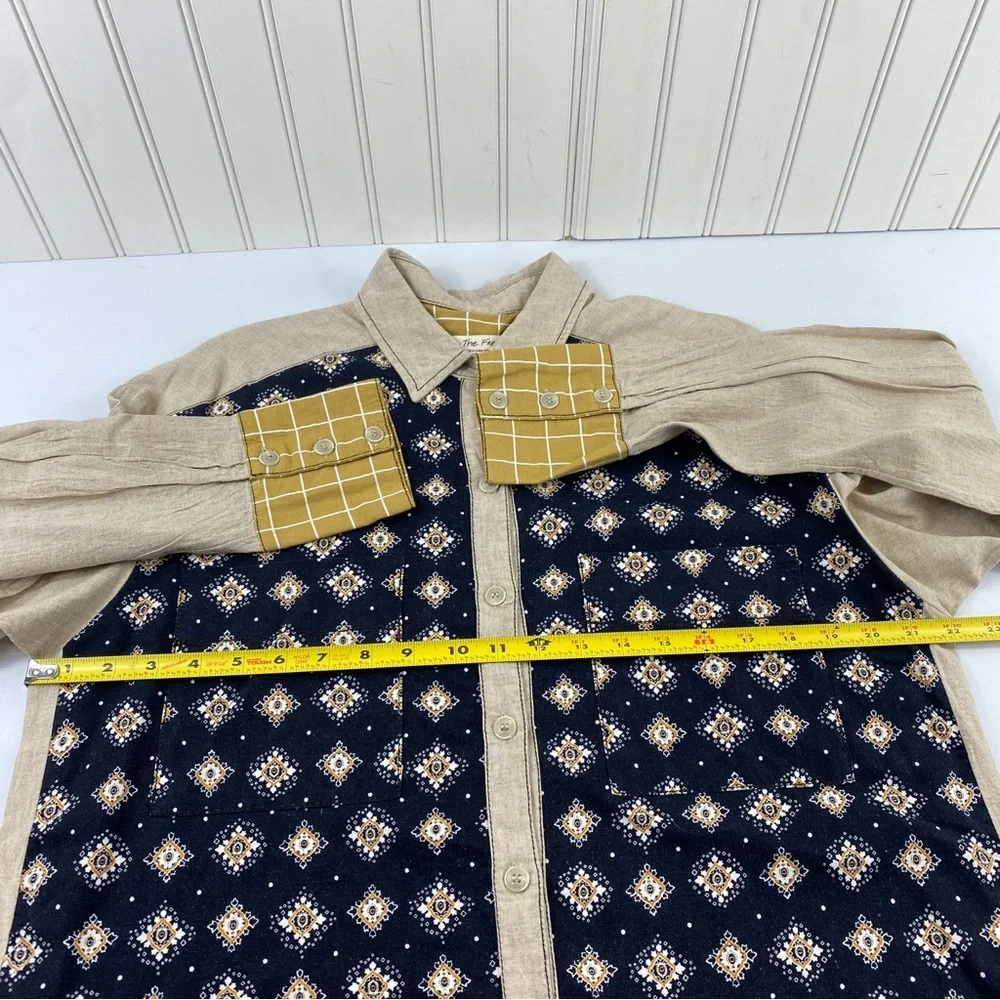 Free People We The Free Women’s Navy and Beige Patterned Button Down Shirt M - Picture 10 of 13